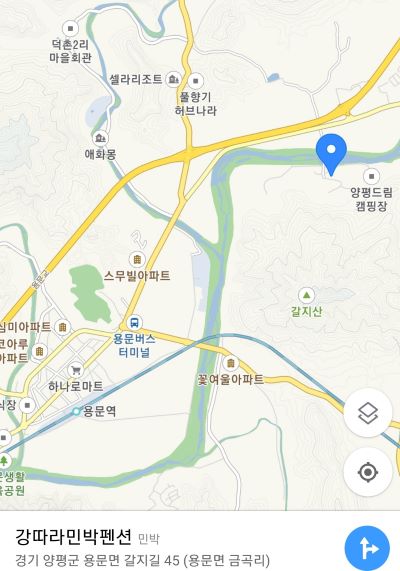 강따라 펜션.jpg